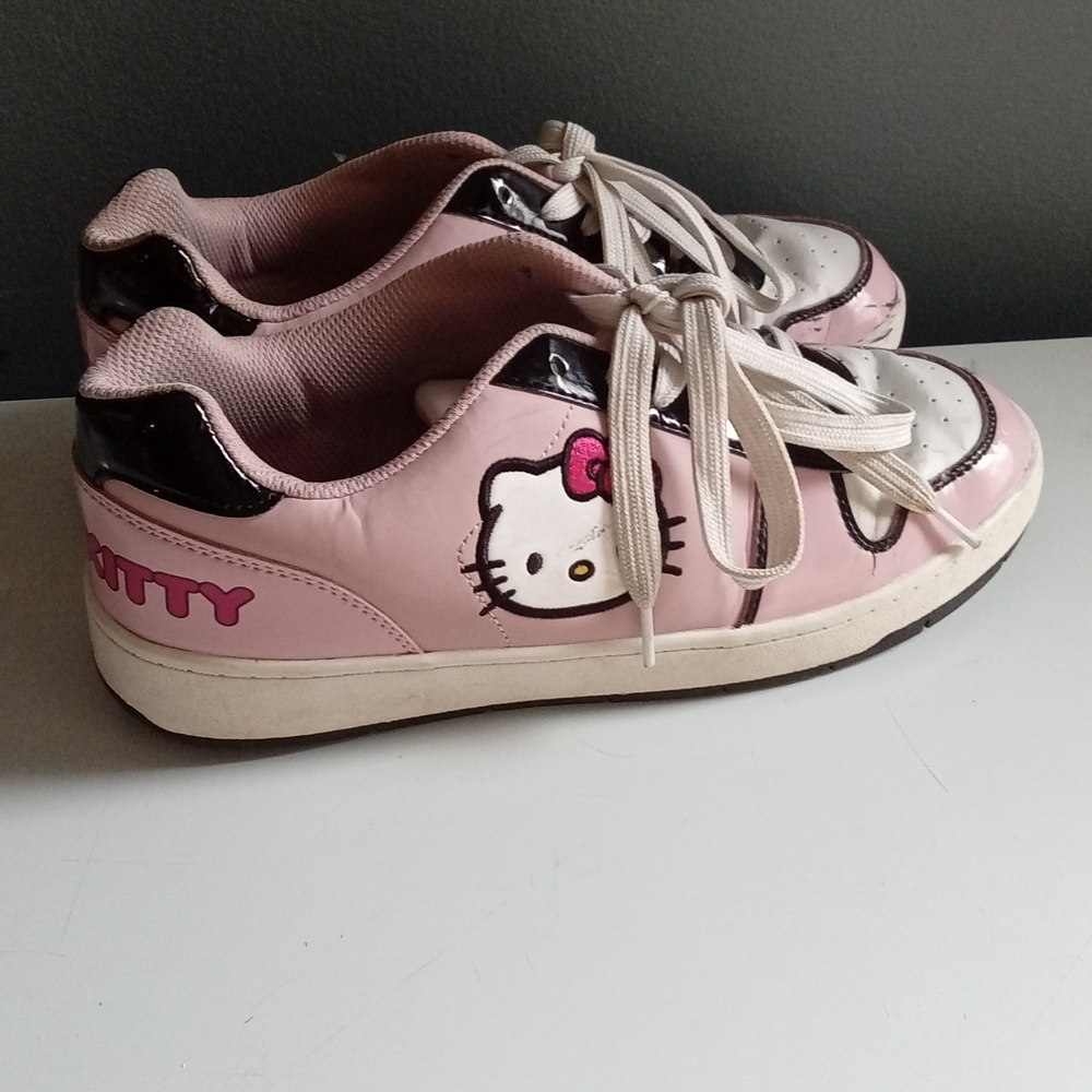 Hello‎ Kitty Pink White Sneakers Shoes Youth Size Women Size Fun Kawaii